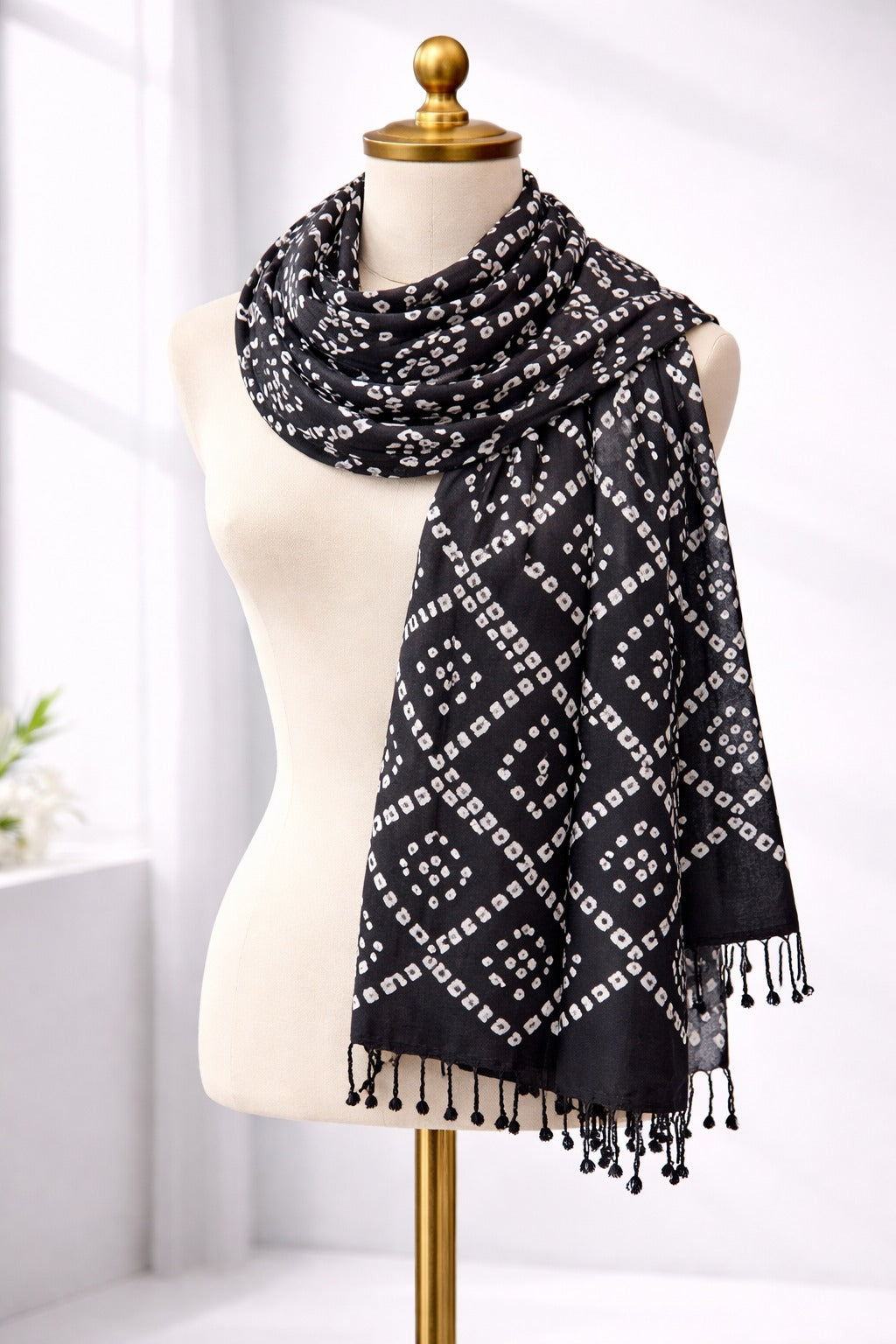 Premium Black & White Printed Scarf for Women | Soft Lightweight Stylish Wrap