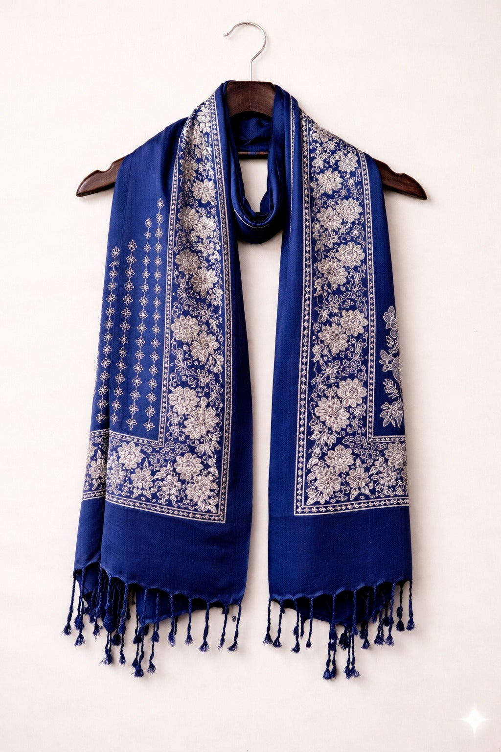 Premium Designer Floral Scarf for Women | Soft Lightweight Ethnic Wrap